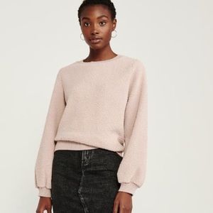 ABERCROMBIE & FITCH Soft Sherpa Crew sweat…
